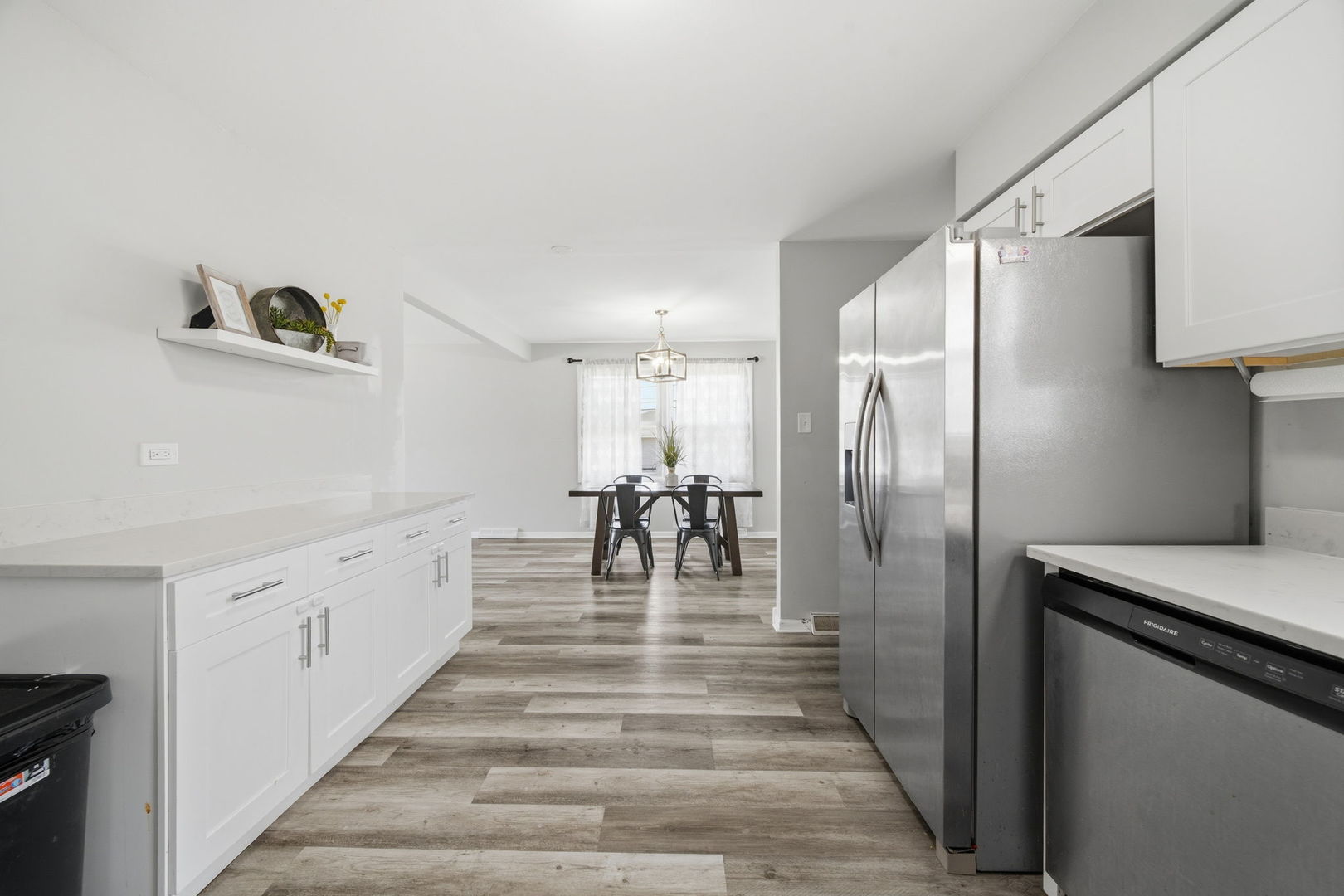 16740 Forest Avenue, Oak Forest, IL 60452