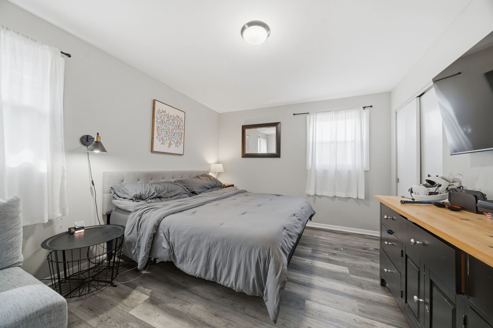 16740 Forest Avenue, Oak Forest, IL 60452