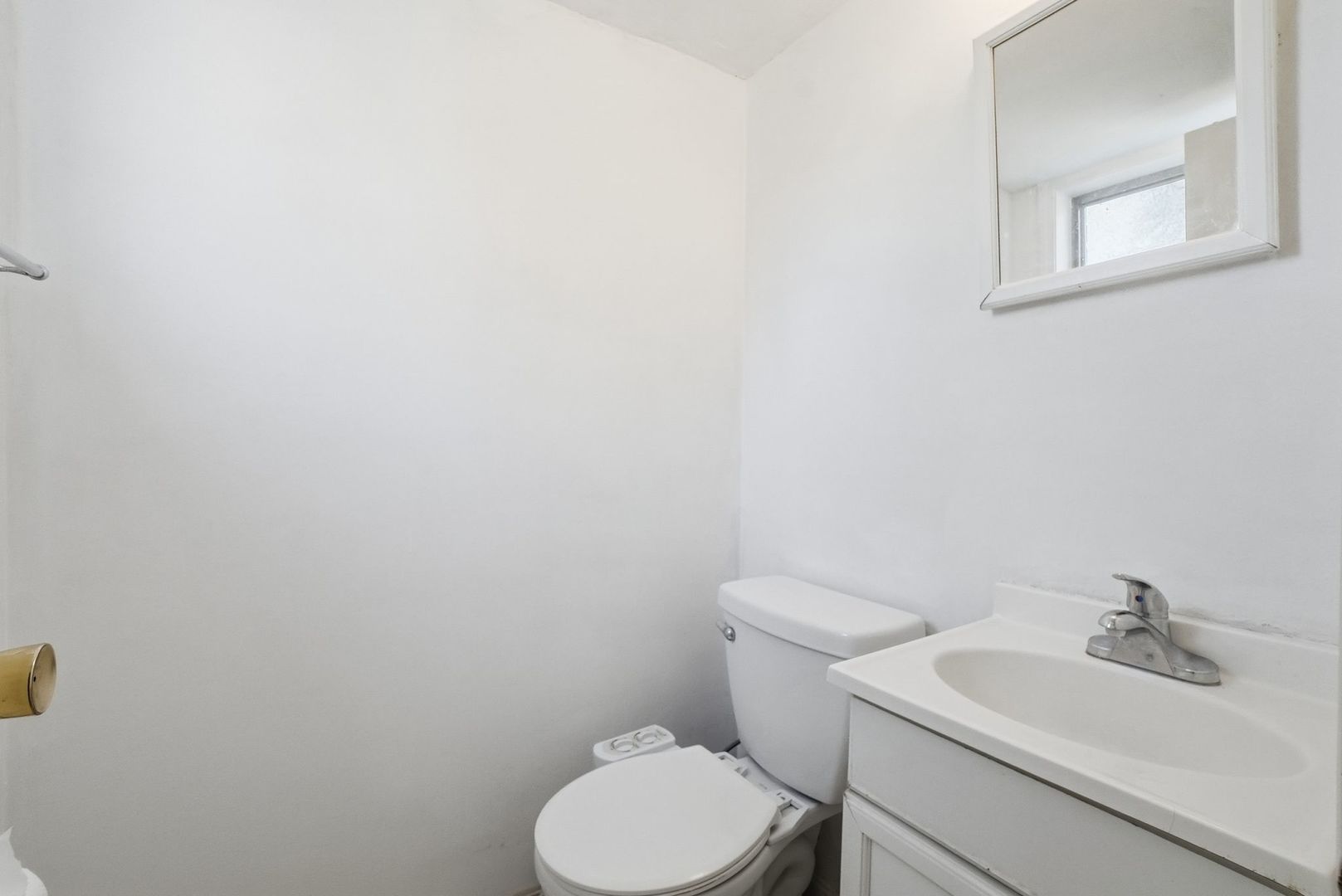 18W274 Kirkland Lane, Villa Park, IL 60181