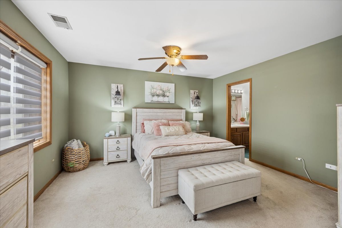 17950 66th Court #2S, Tinley Park, IL 60477