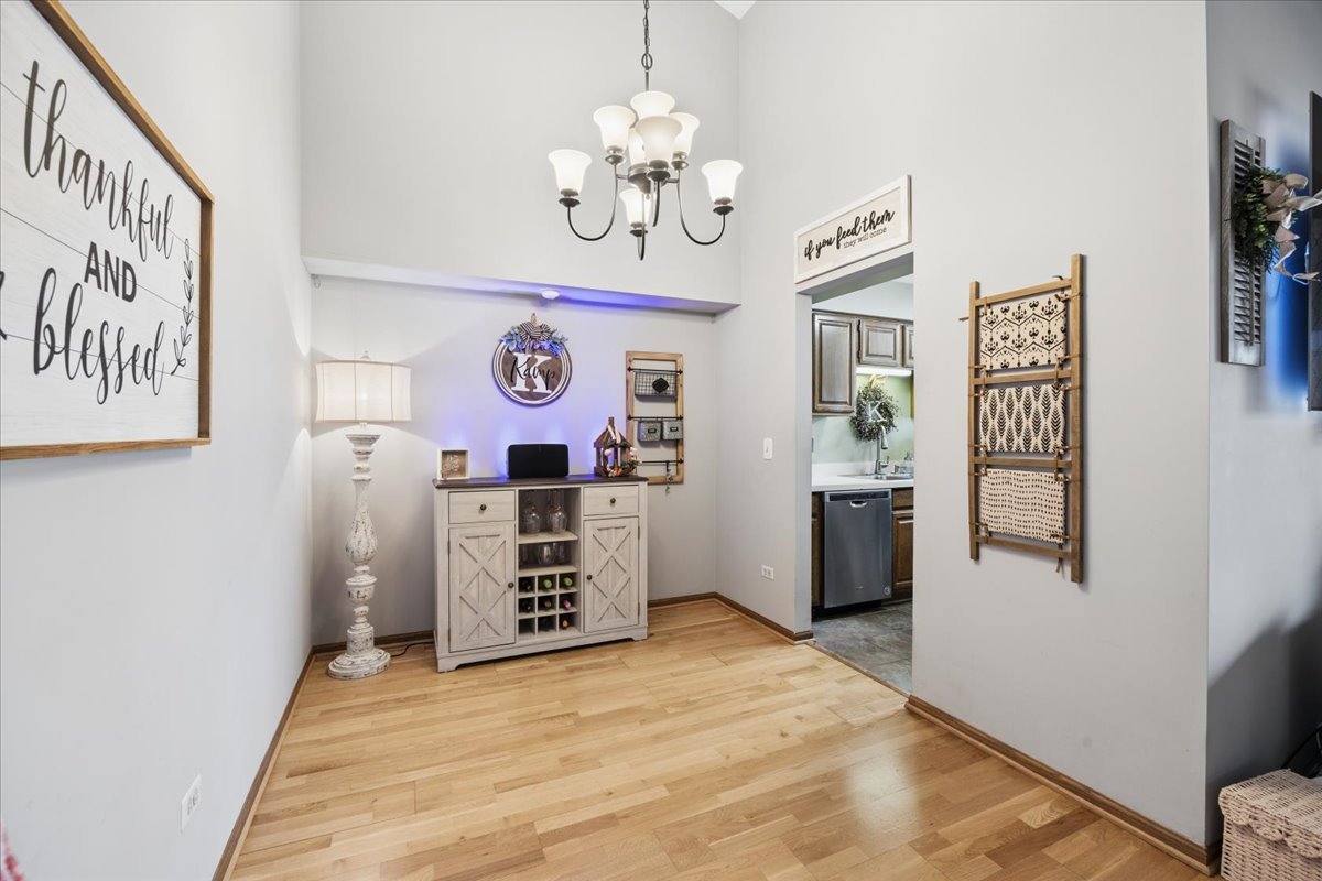 17950 66th Court #2S, Tinley Park, IL 60477