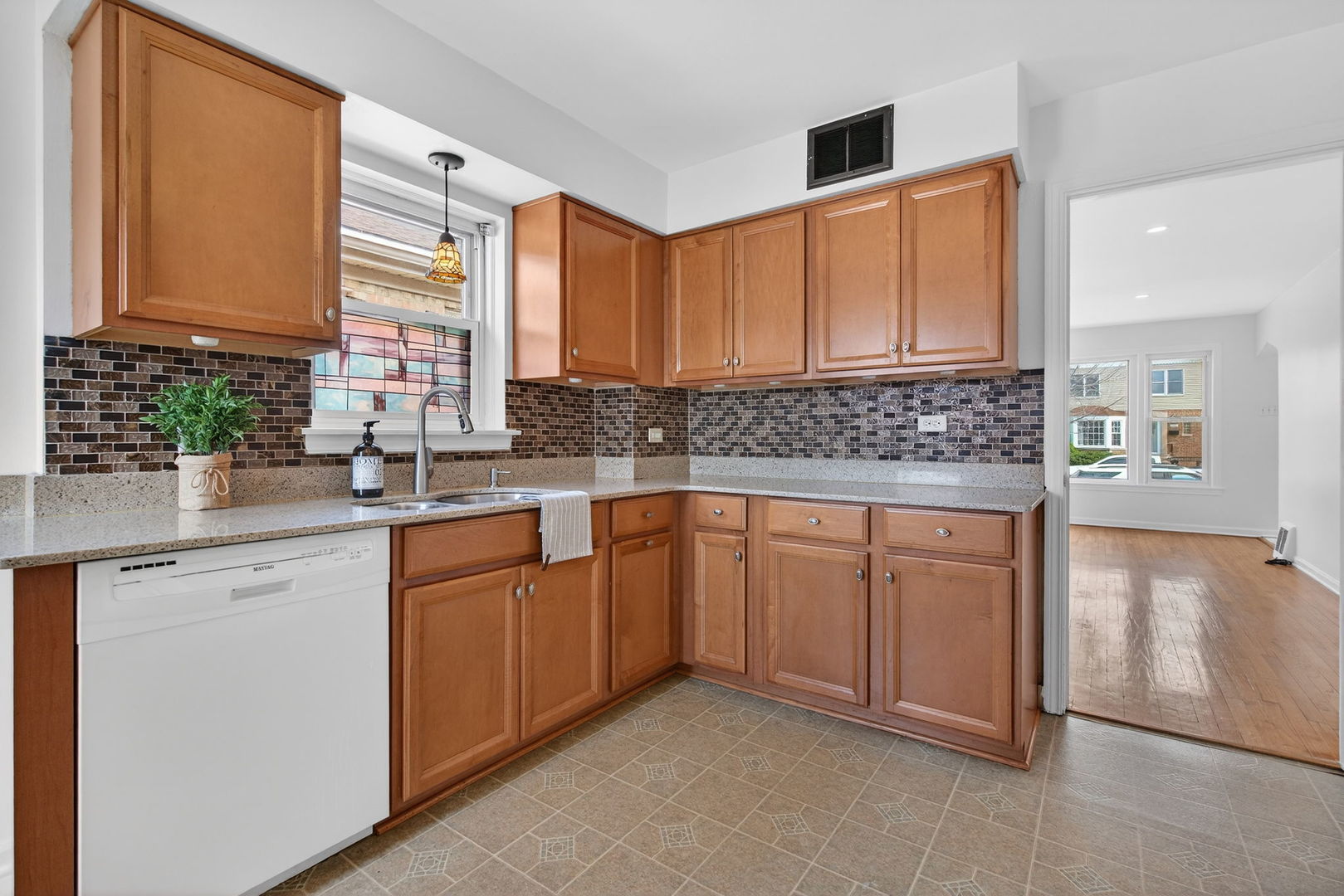 10552 S Troy Street, Chicago, IL 60655