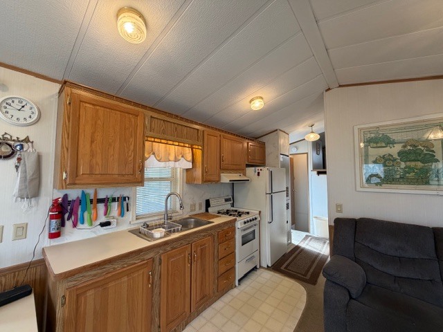 2795 E 28th Lot 992 Road, Seneca, IL 61360