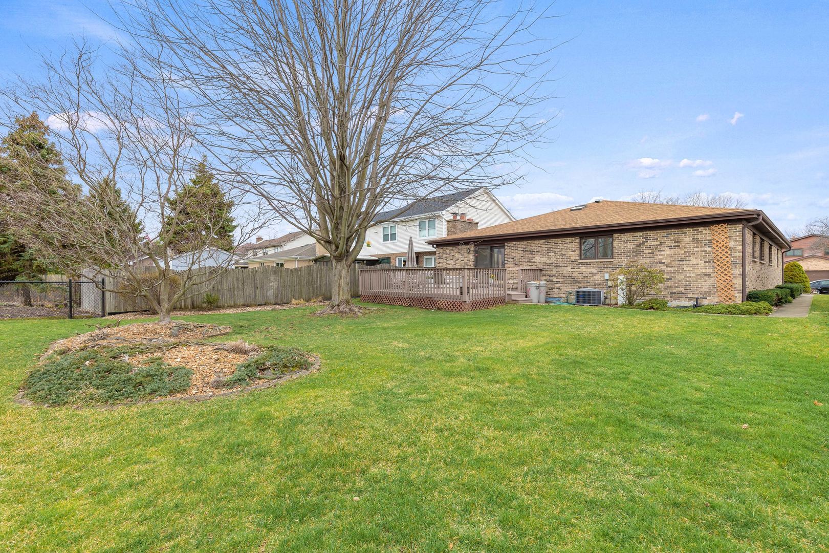 Des Plaines, IL 60018