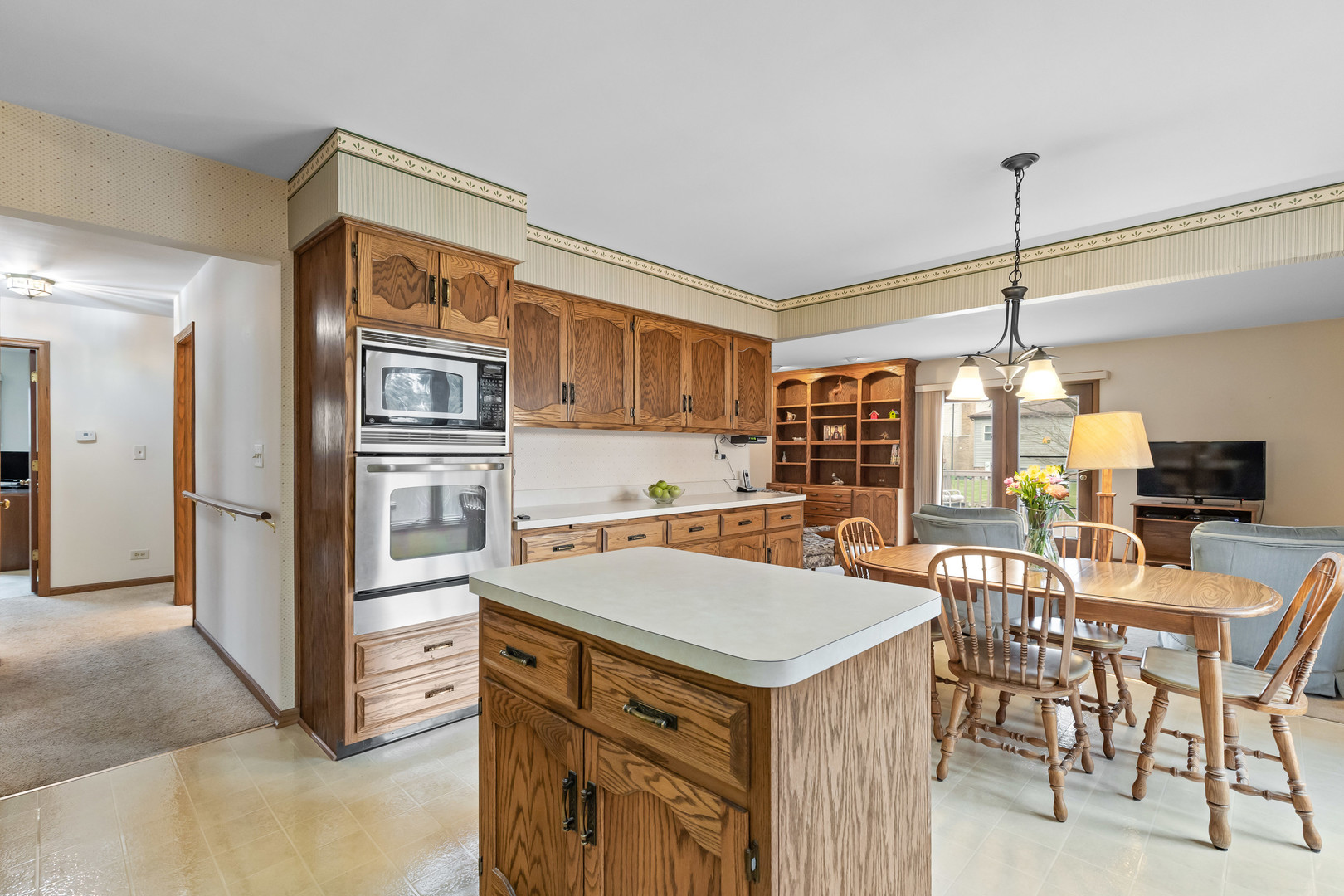 Des Plaines, IL 60018