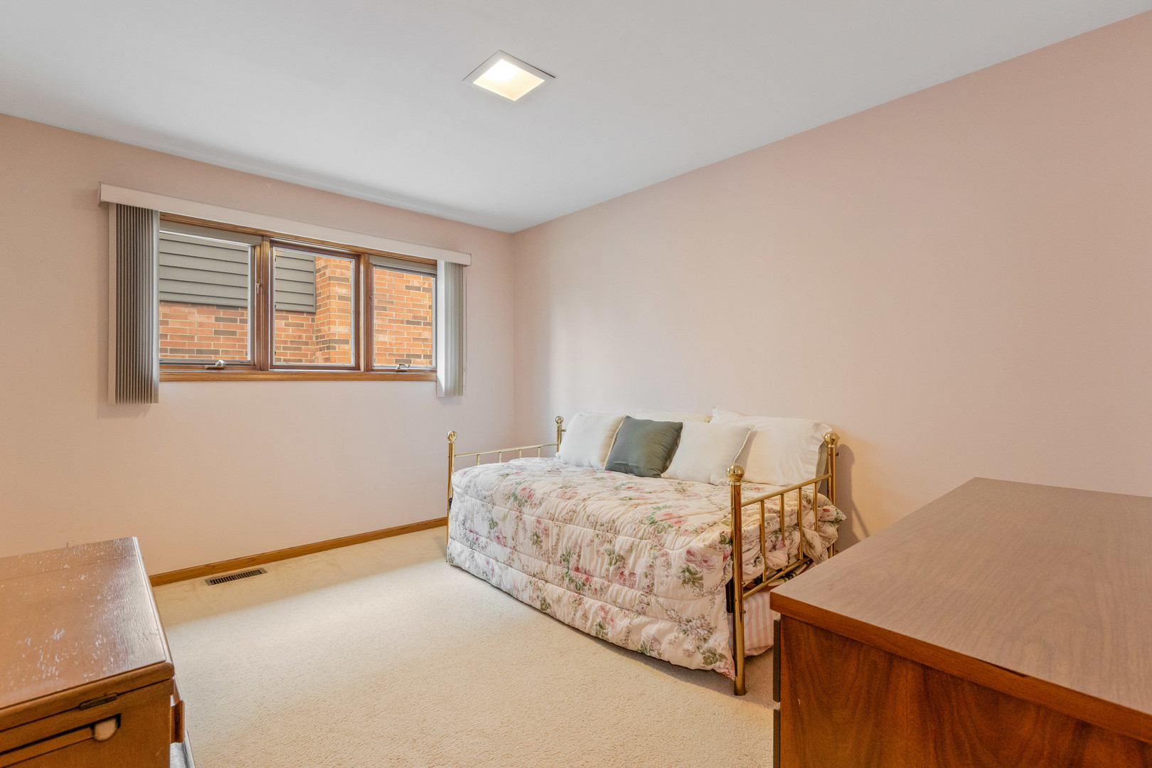 Des Plaines, IL 60018