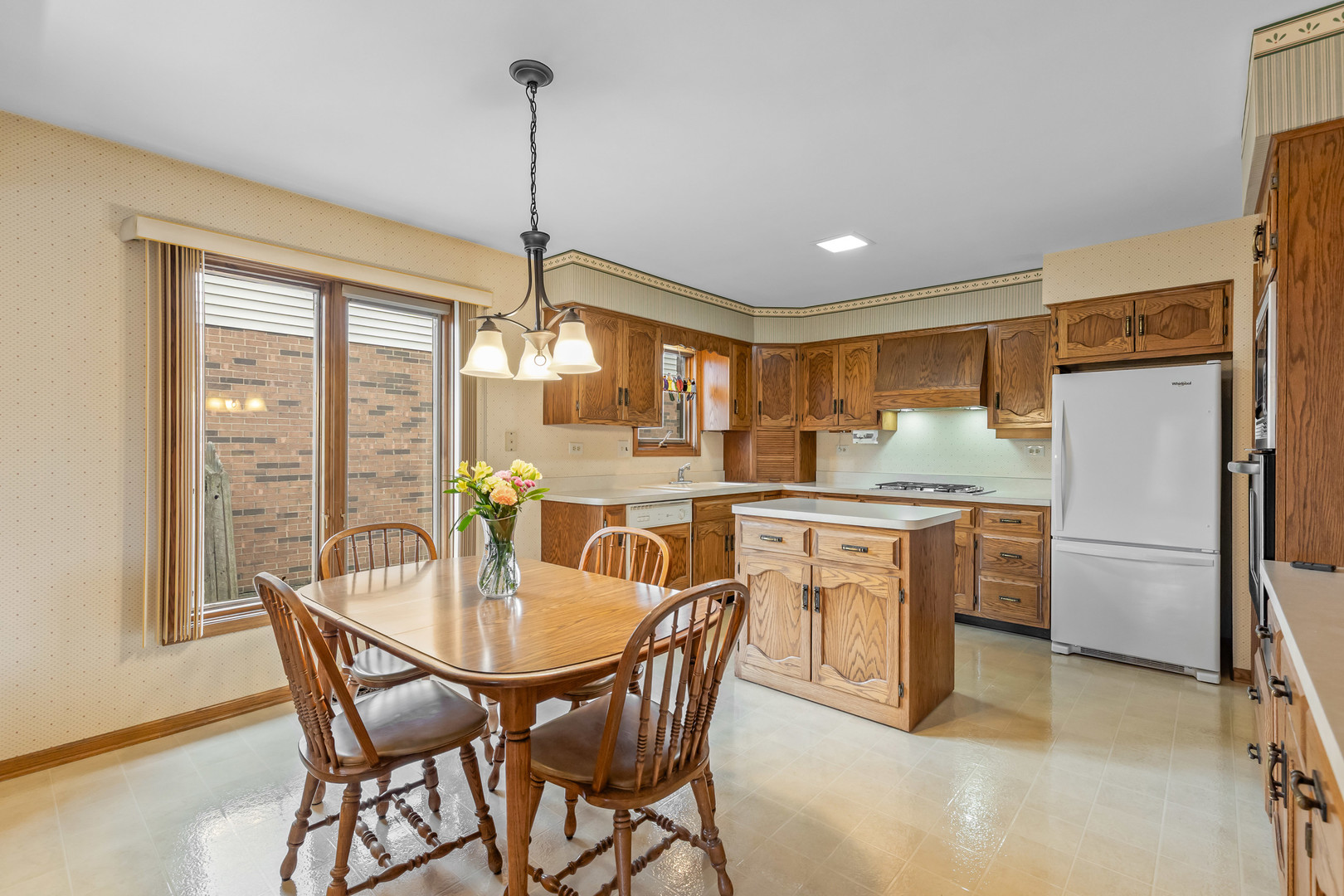 Des Plaines, IL 60018