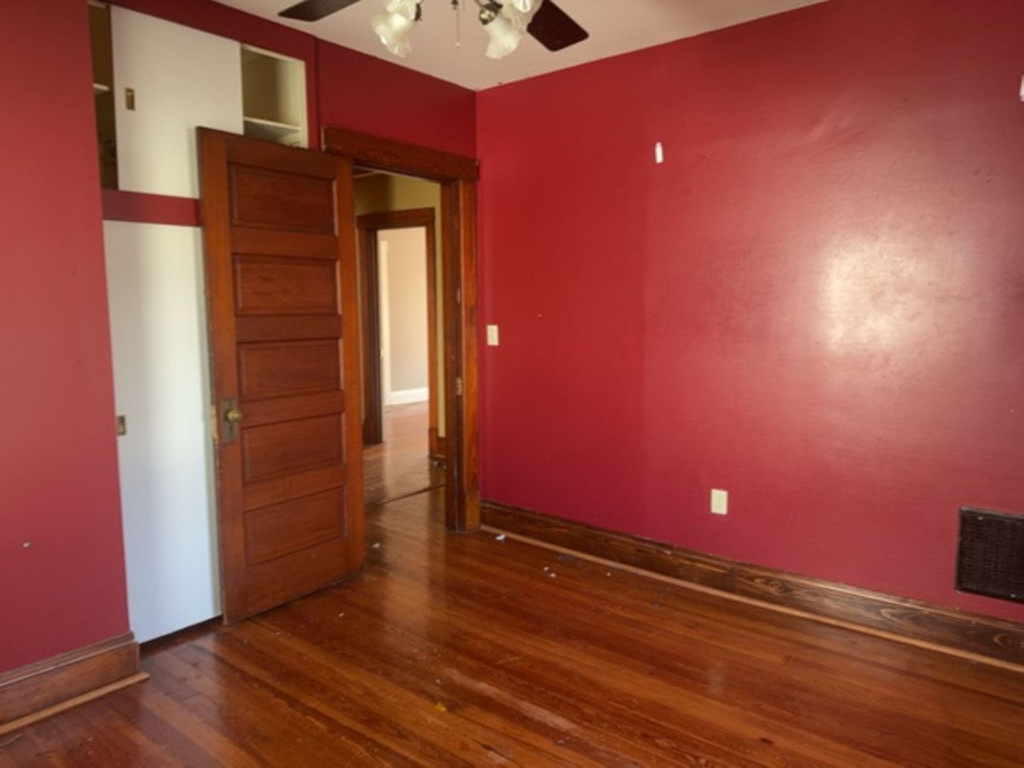 410 S Market Street, Sparta, IL 62286