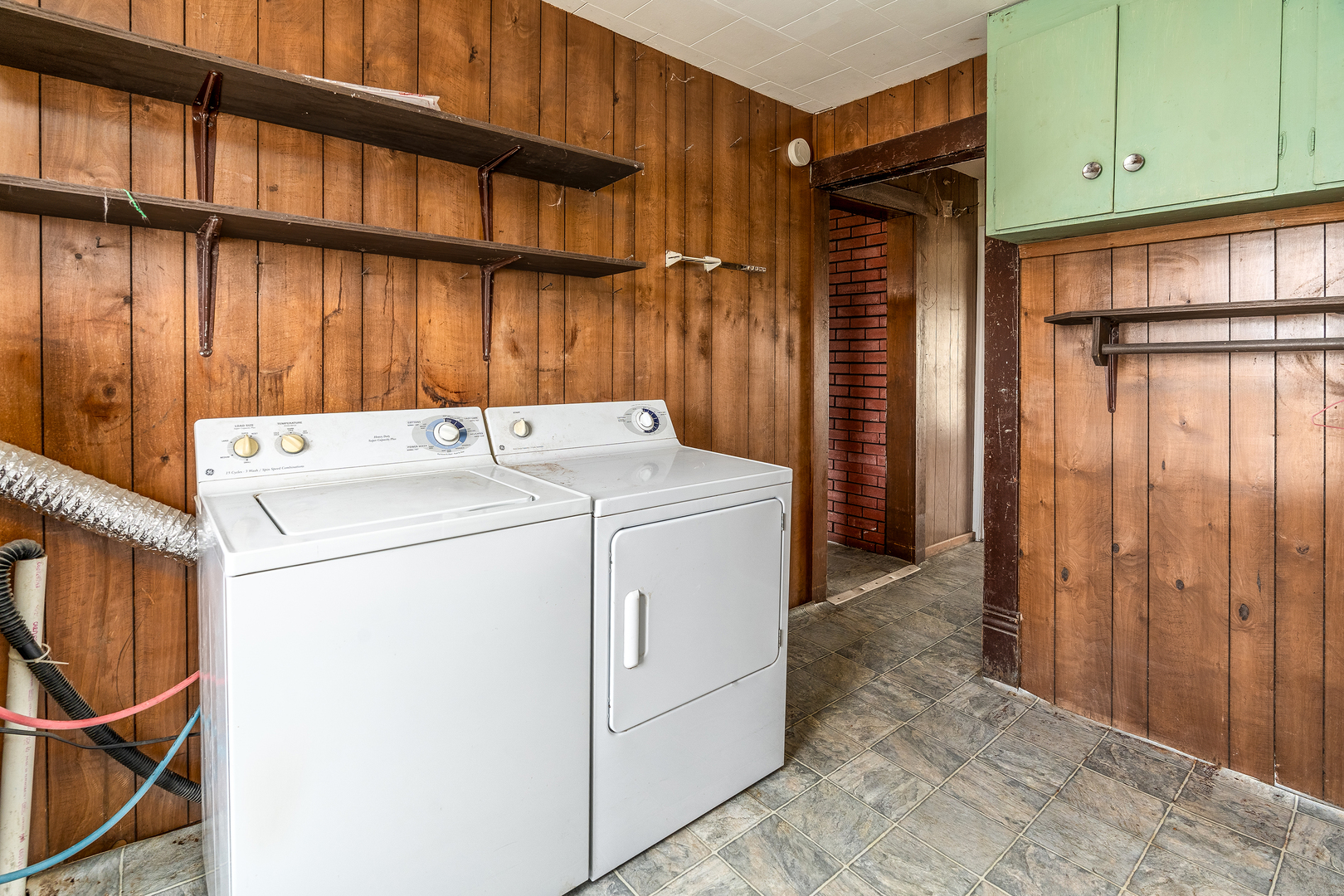 15016 Harmony Church Road, West Frankfort, IL 62896