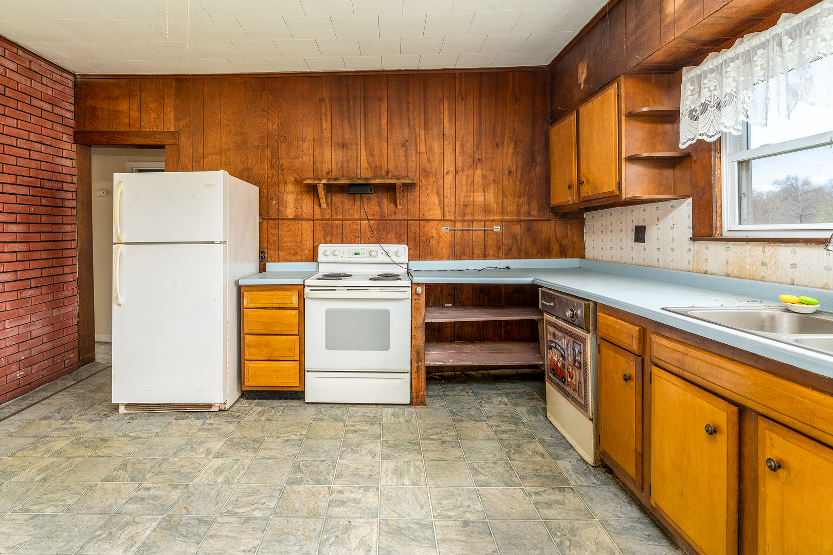 15016 Harmony Church Road, West Frankfort, IL 62896