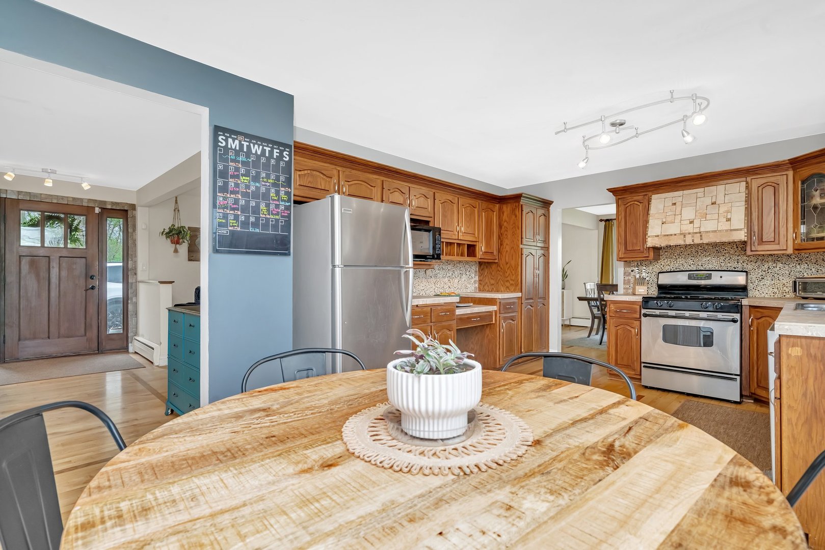 7040 W 131st Street, Palos Heights, IL 60463