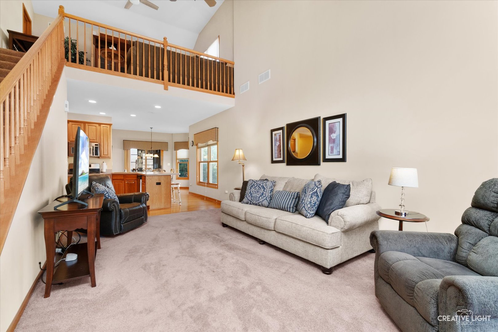 574 Sudbury Circle, Oswego, IL 60543