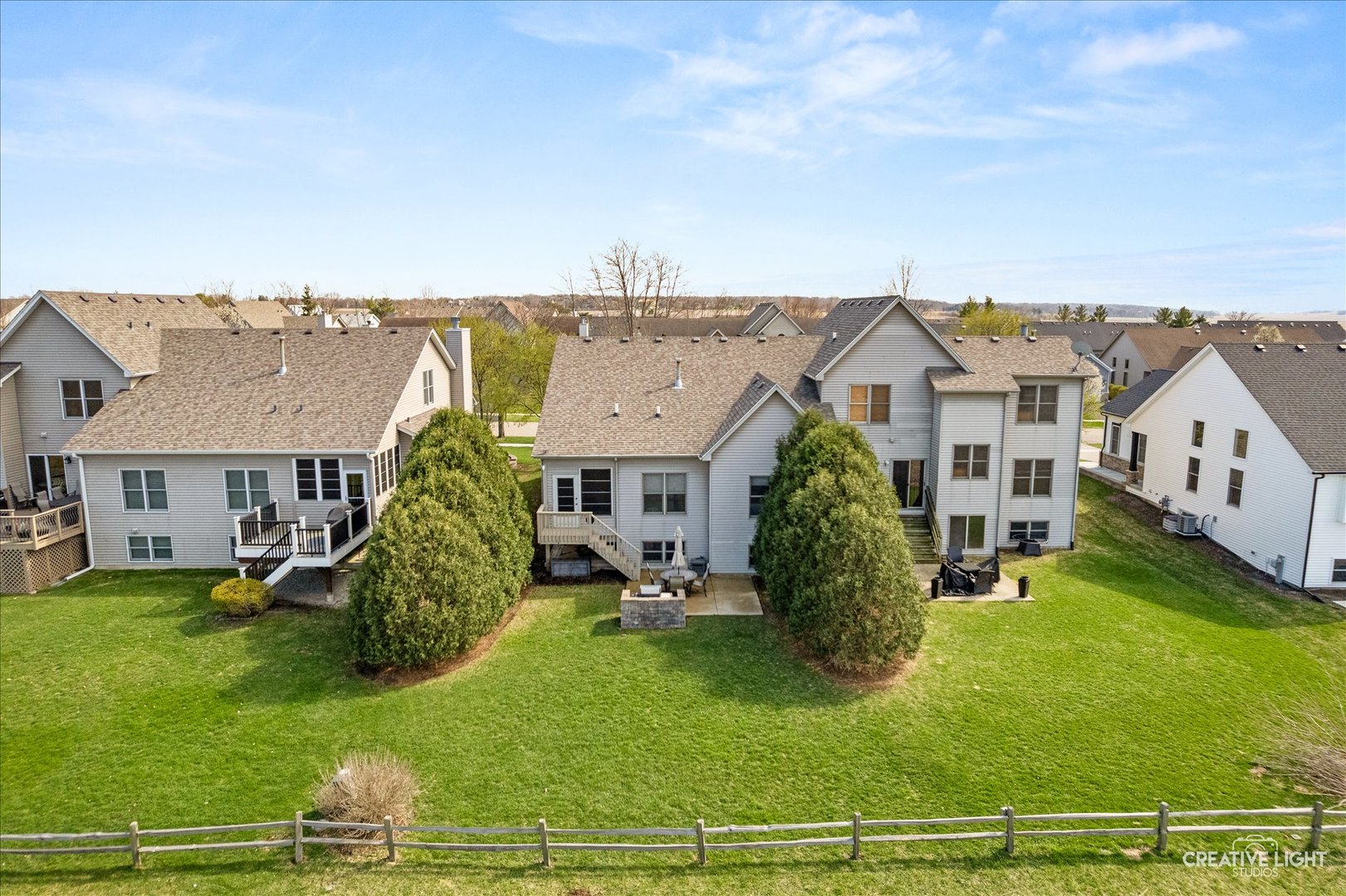 574 Sudbury Circle, Oswego, IL 60543