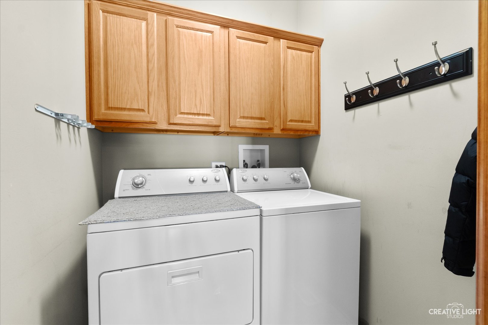 574 Sudbury Circle, Oswego, IL 60543