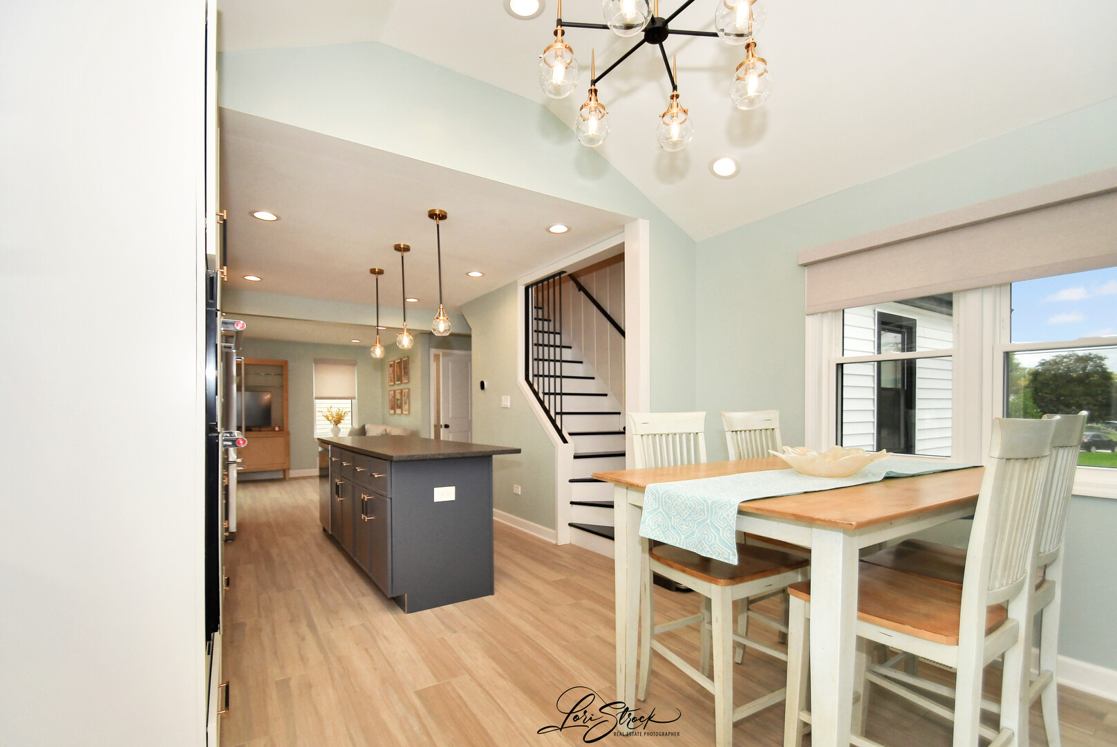 635 E Prairie Avenue, Lombard, IL 60148