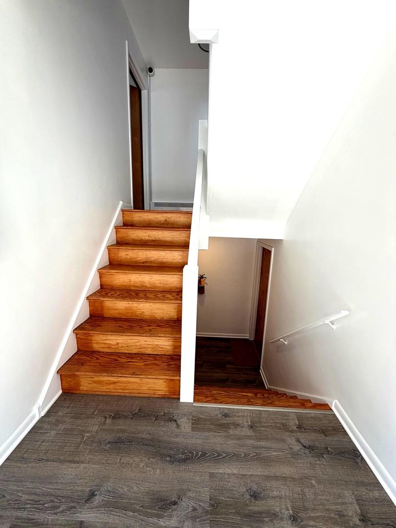 4338 WARREN Avenue, Hillside, IL 60162