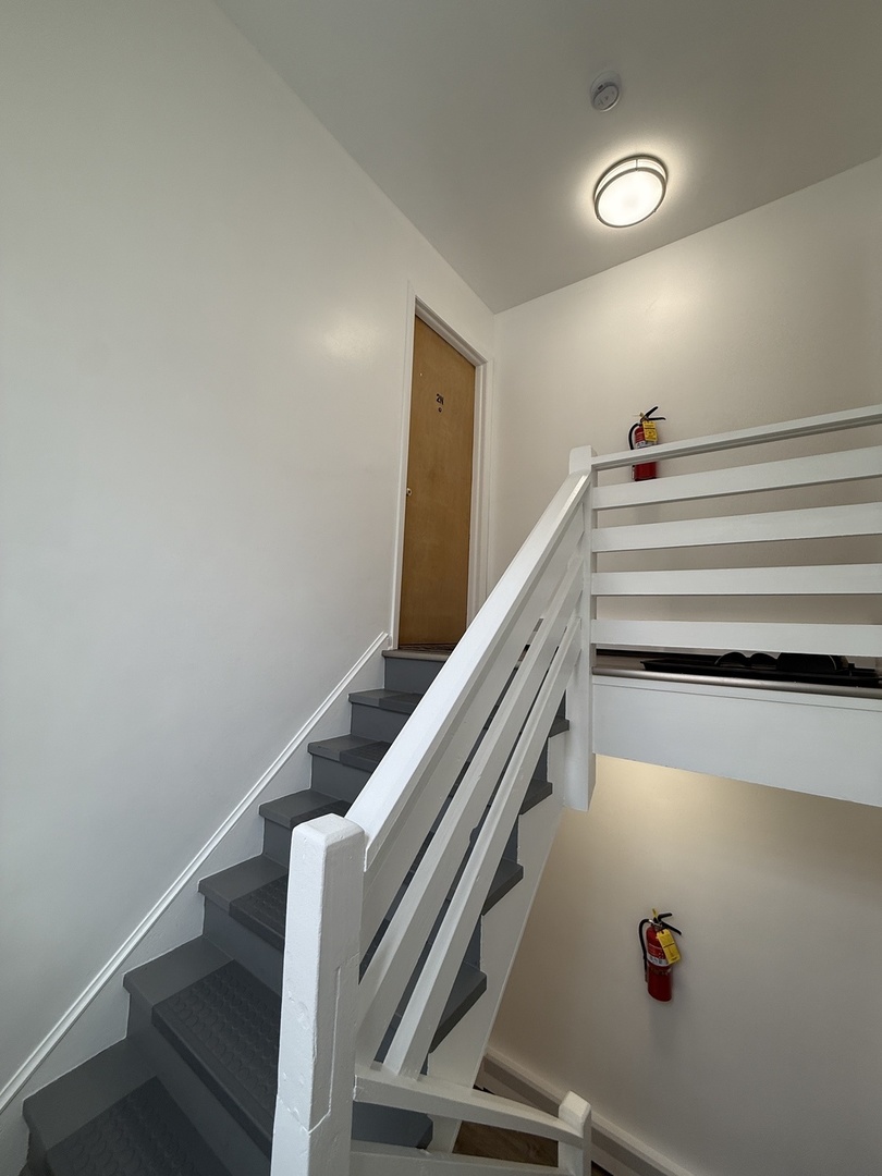 4338 WARREN Avenue, Hillside, IL 60162