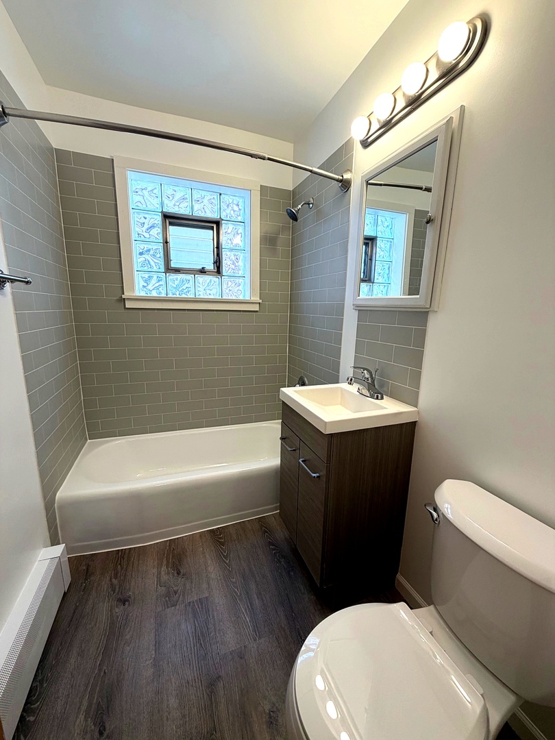 4338 WARREN Avenue, Hillside, IL 60162