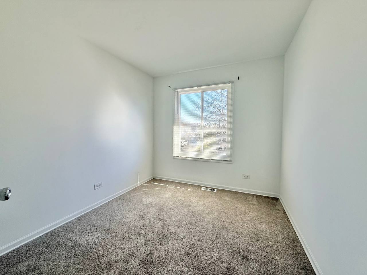 1363 Andover Drive, Aurora, IL 60504