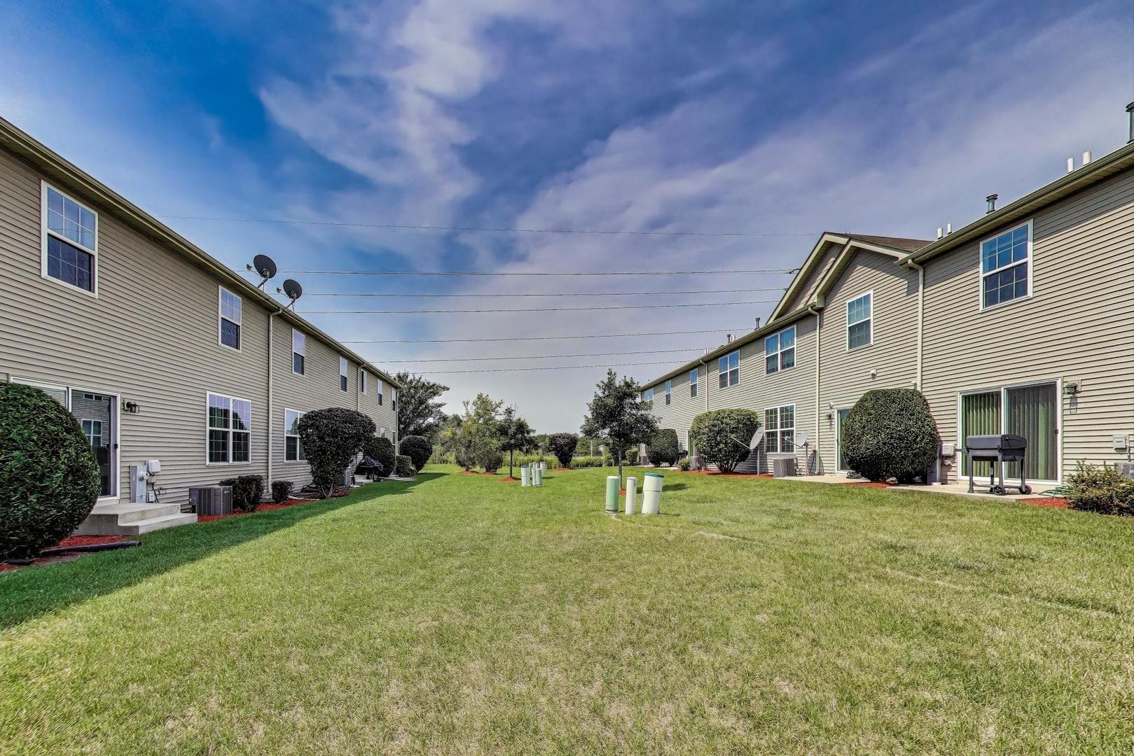 222 Owen Street, Matteson, IL 60443