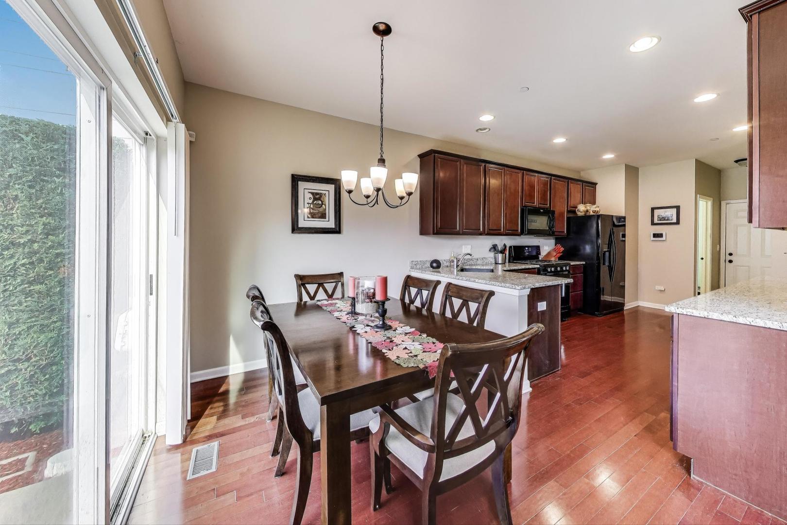 222 Owen Street, Matteson, IL 60443