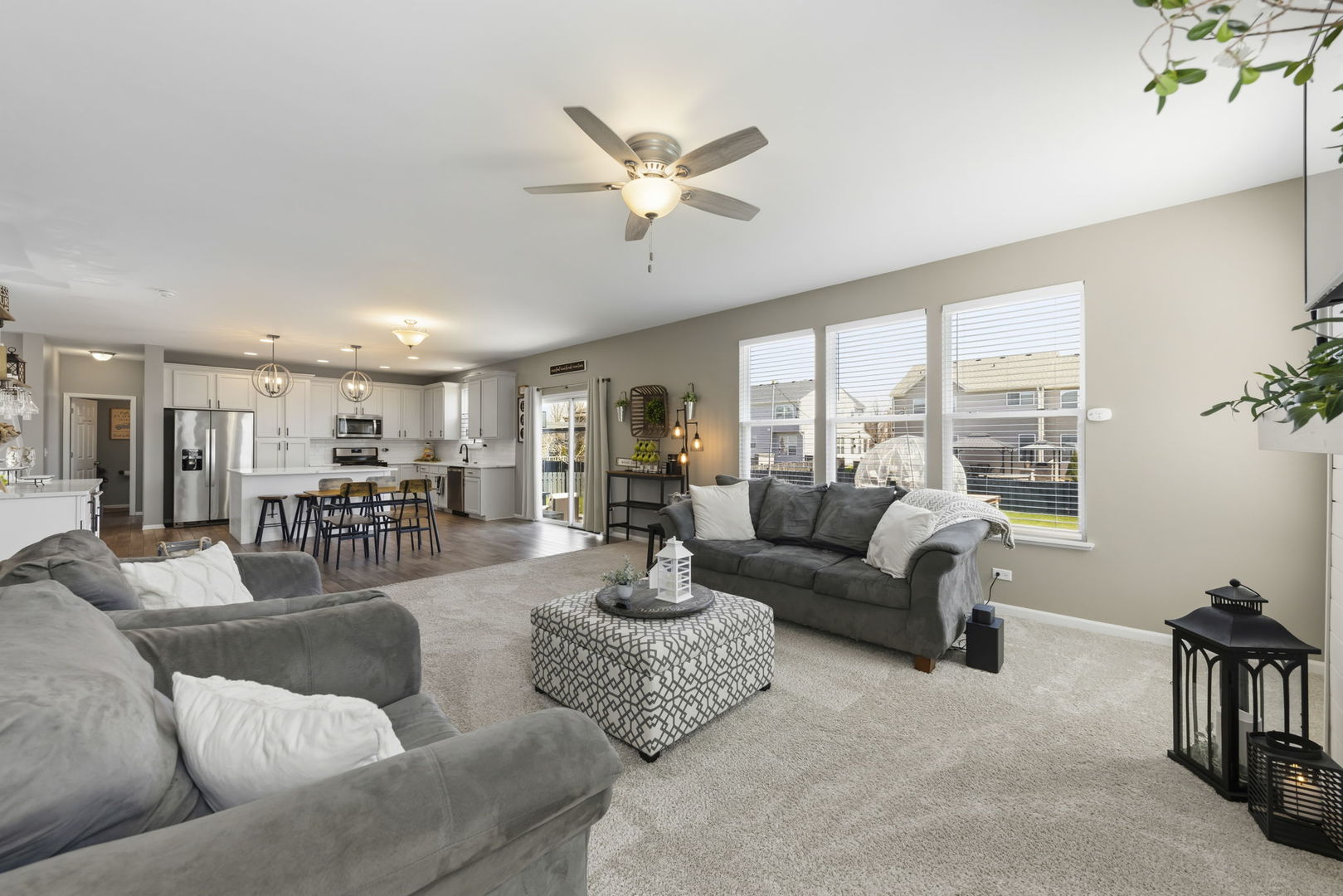 2328 Thunder Gulch Road, Montgomery, IL 60538