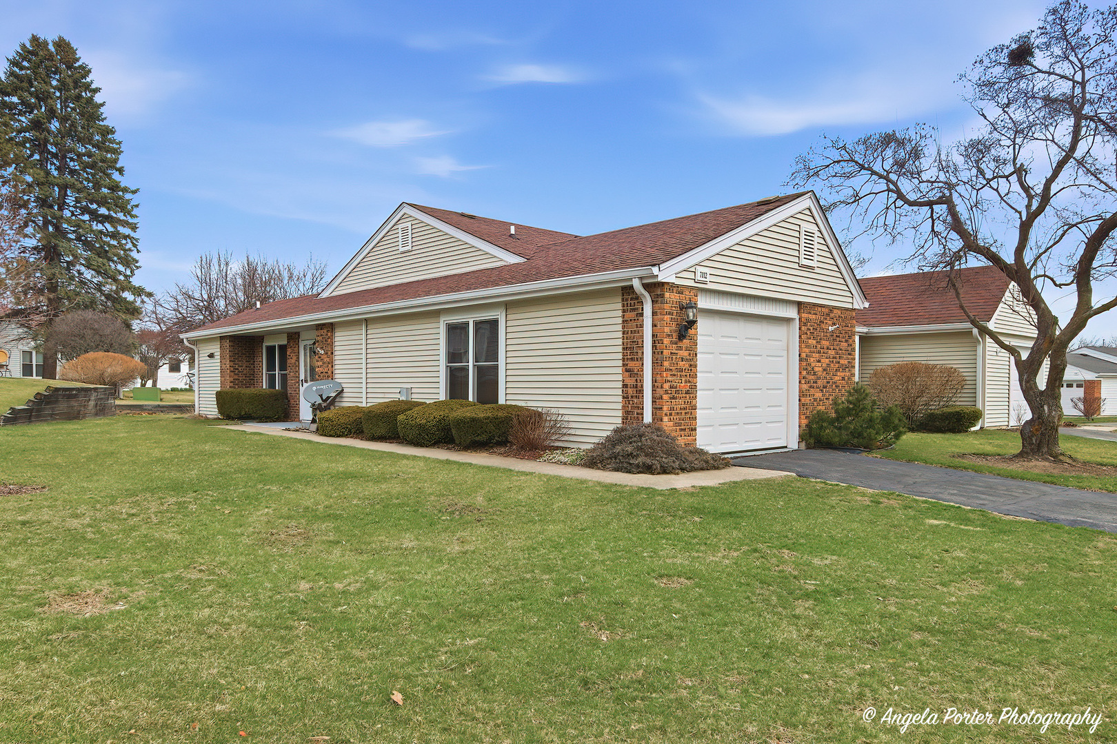 7112 Nassau Court, Fox Lake, IL 60020