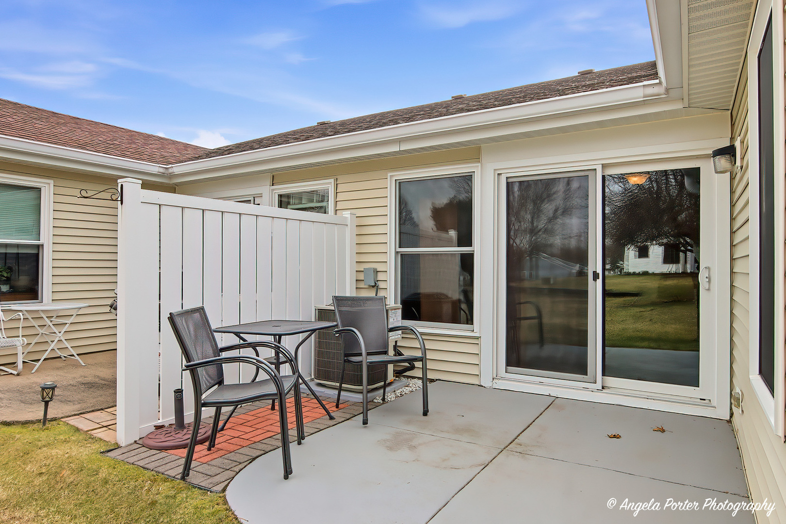 7112 Nassau Court, Fox Lake, IL 60020