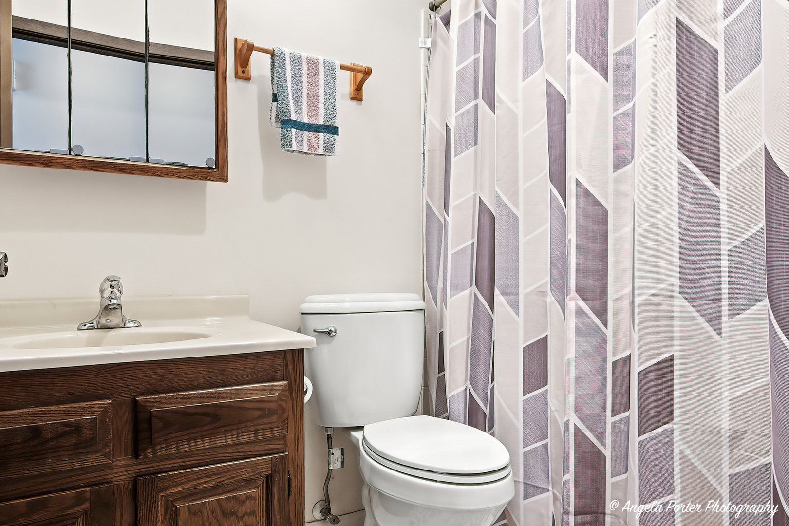 7112 Nassau Court, Fox Lake, IL 60020