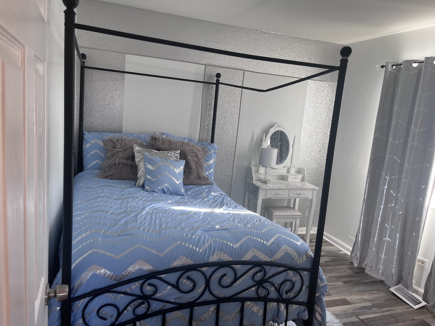 56 Timberlane Road, Matteson, IL 60443