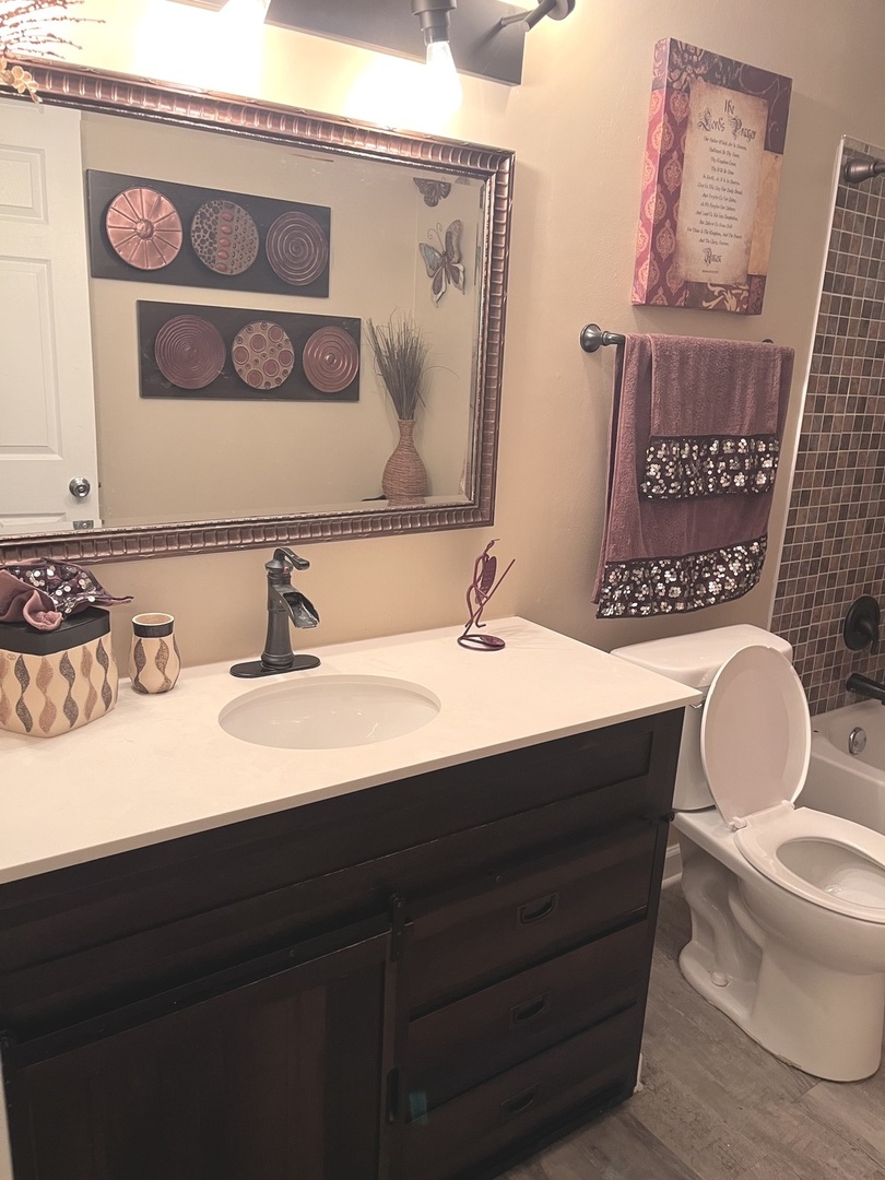 56 Timberlane Road, Matteson, IL 60443