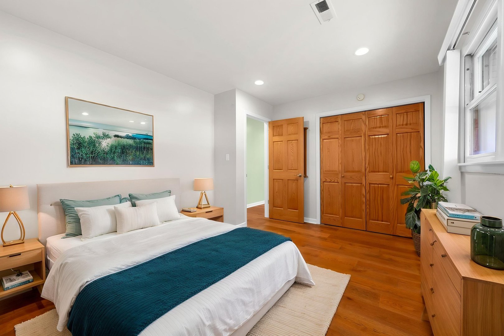 4433 Madison Avenue, Brookfield, IL 60513