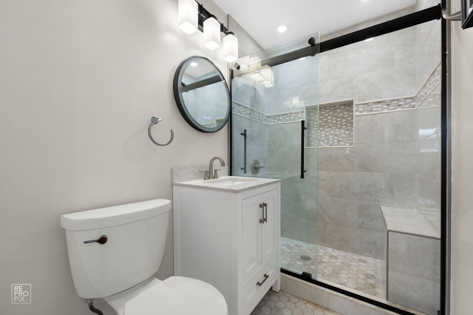 4433 Madison Avenue, Brookfield, IL 60513