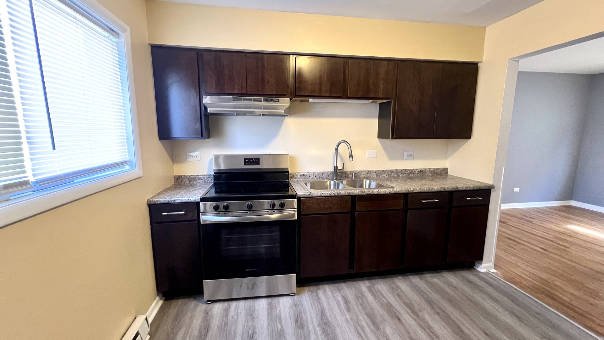 9106 S Halsted Street #1E, Chicago, IL 60620