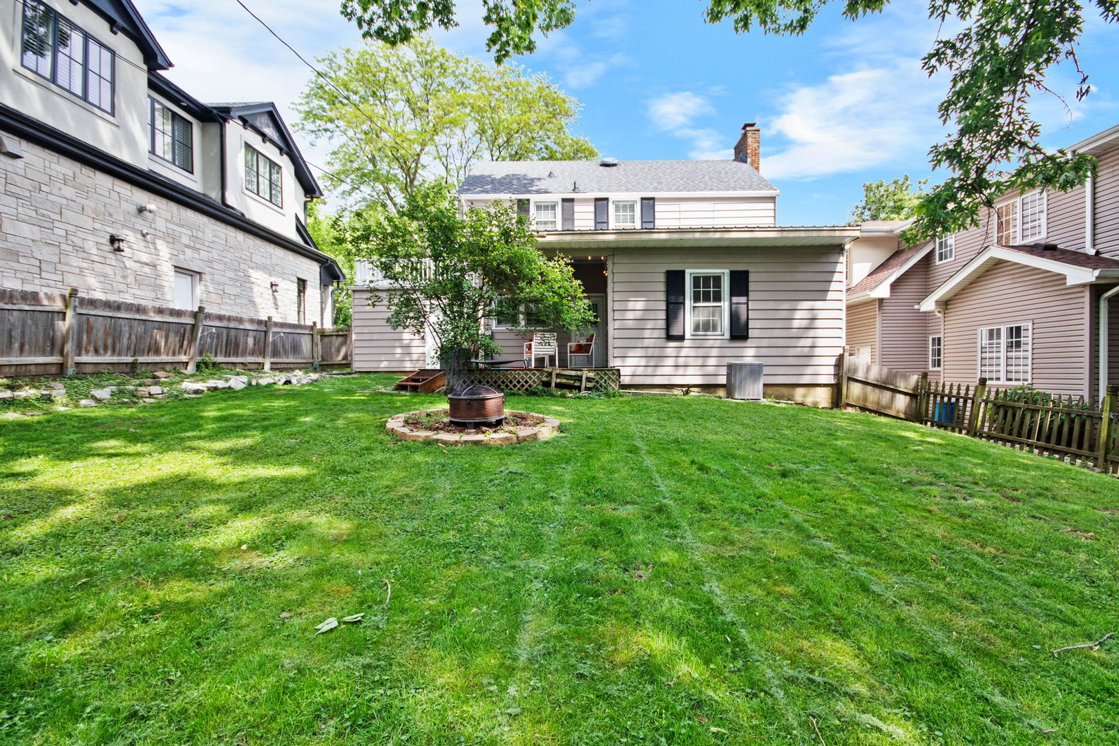4814 Bryan Place, Downers Grove, IL 60515