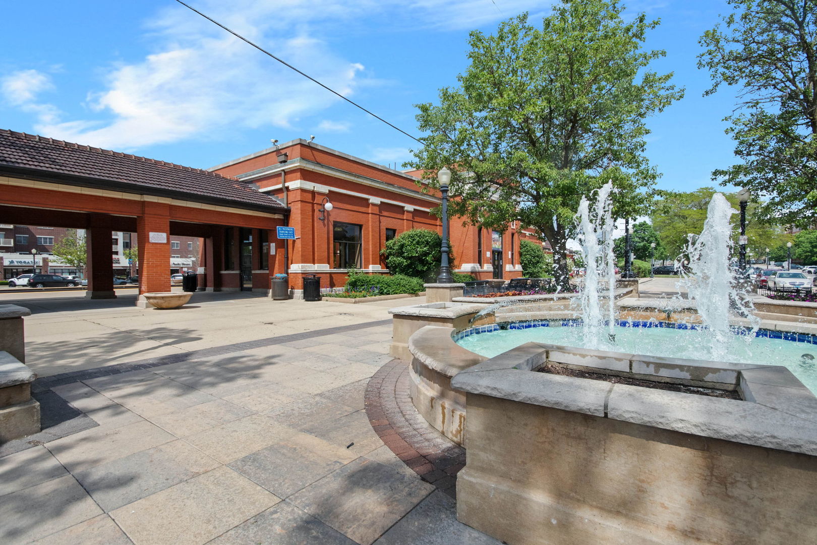 4814 Bryan Place, Downers Grove, IL 60515