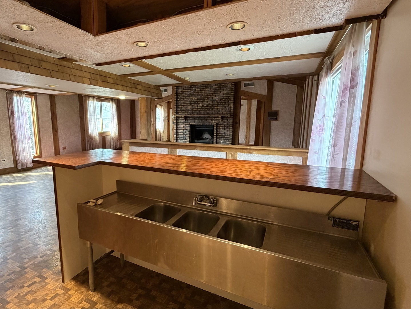 12747 S 81st Court, Palos Park, IL 60464