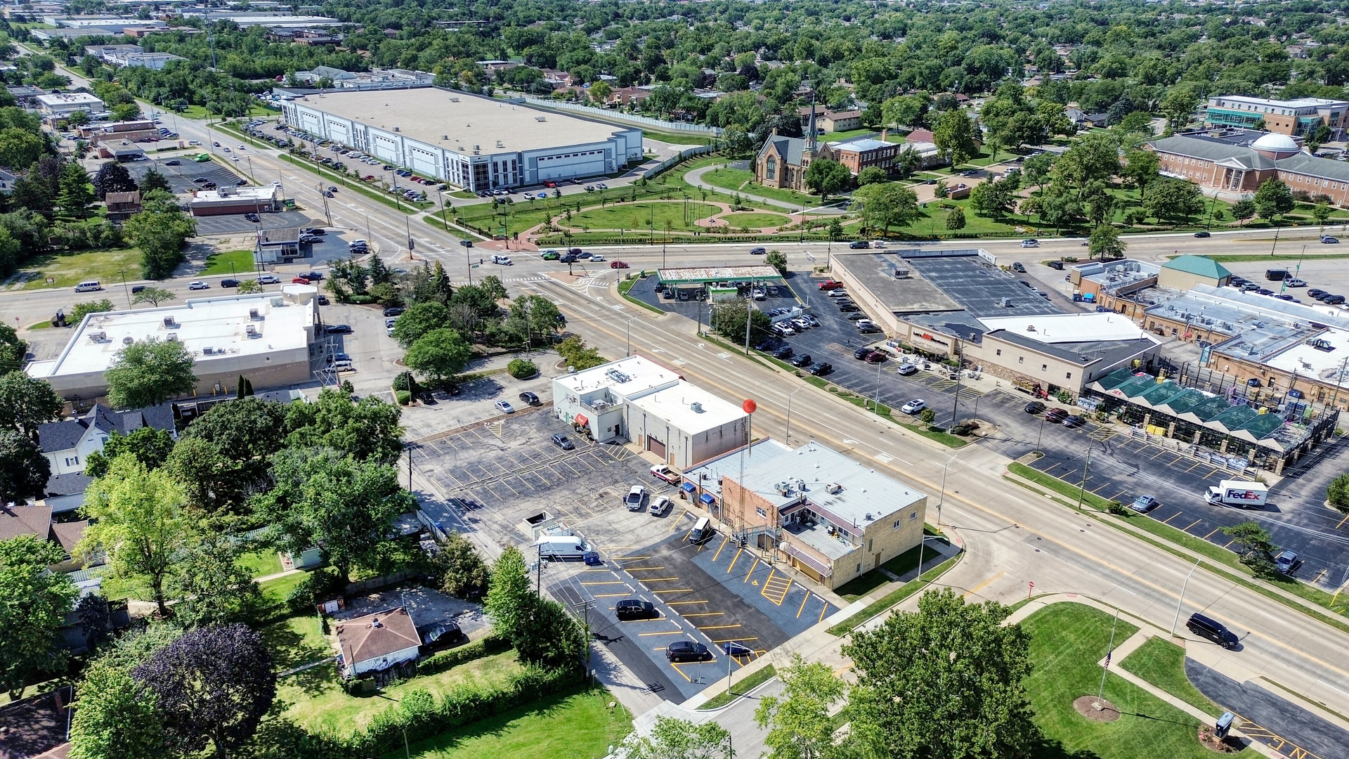 329-31 N Addison Road, Addison, IL 60101