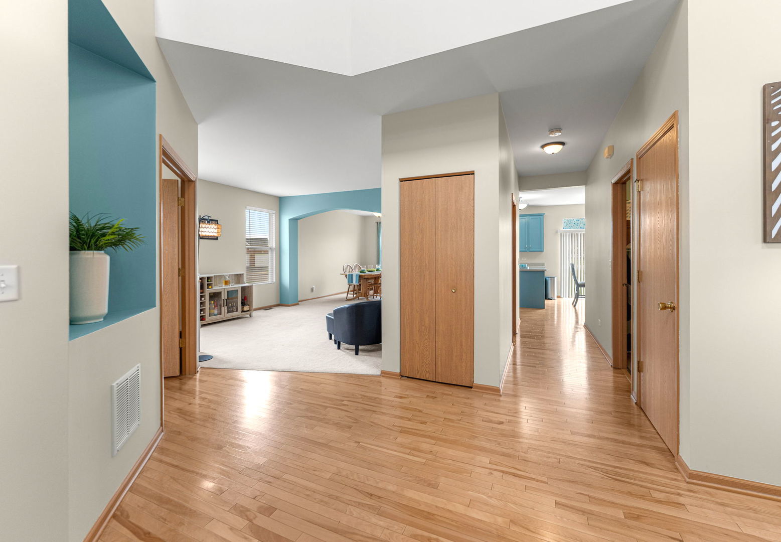 24303 Linden Lane, Plainfield, IL 60585