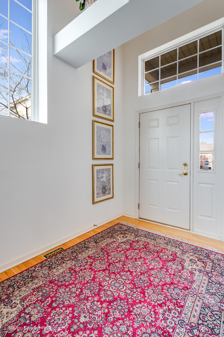 2737 Cameron Court, Darien, IL 60561