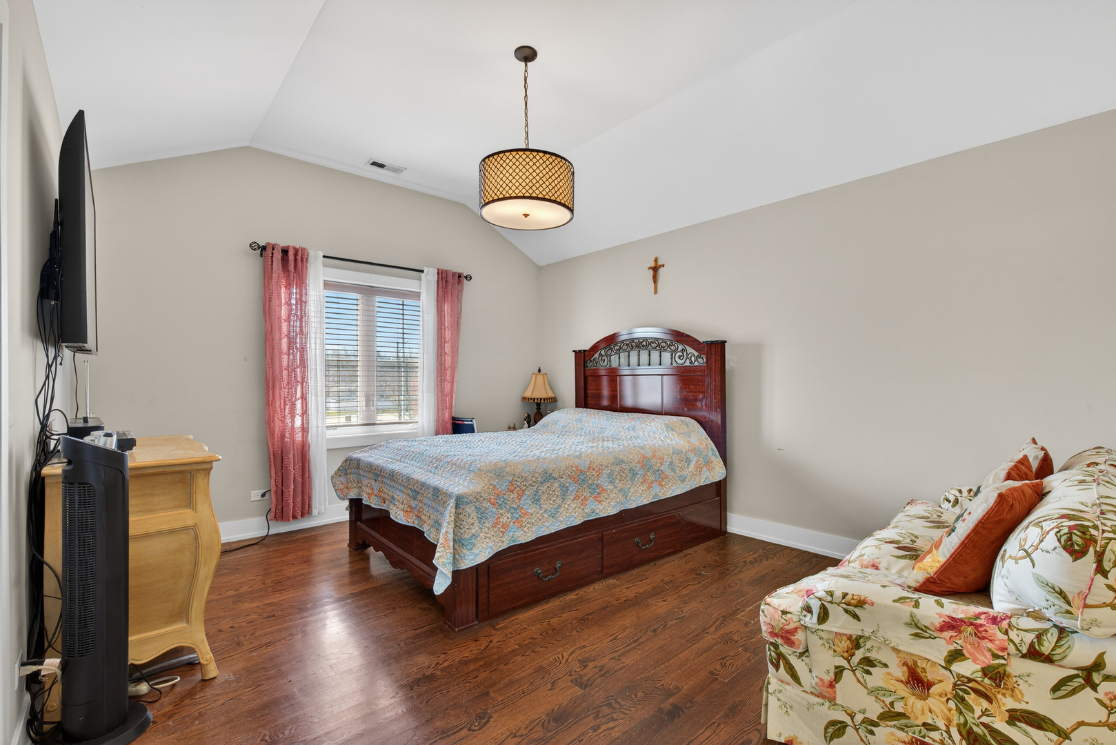 8166 W 87th Street #8166, Hickory Hills, IL 60457