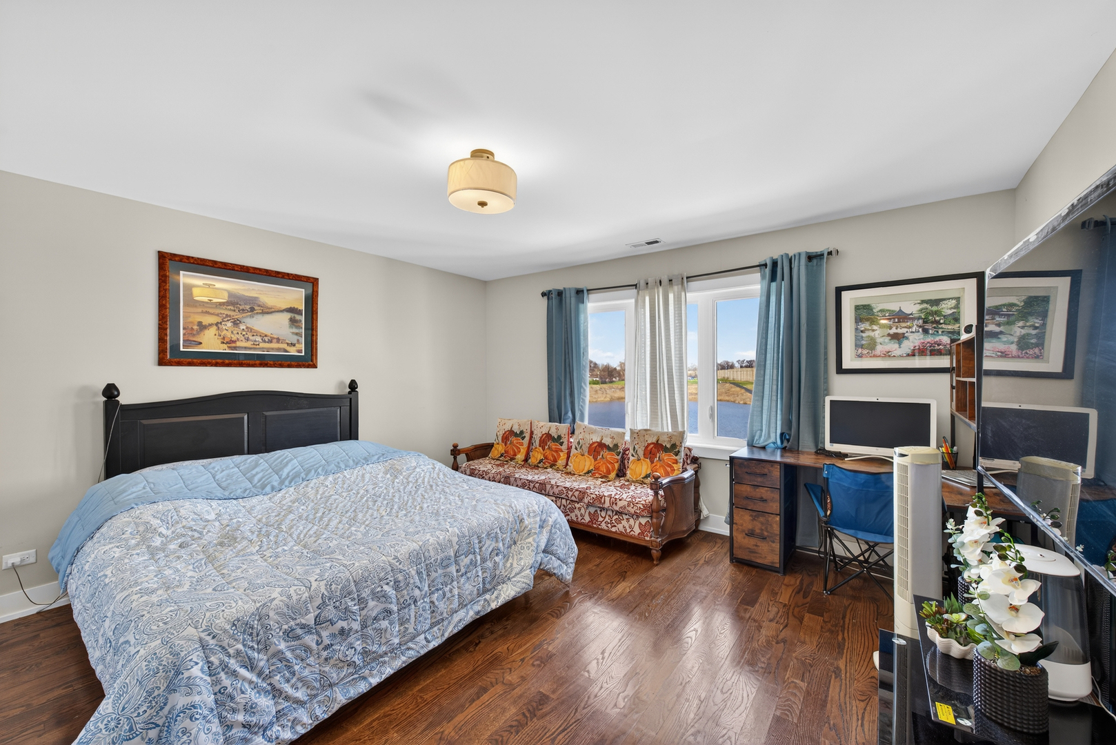 8166 W 87th Street #8166, Hickory Hills, IL 60457