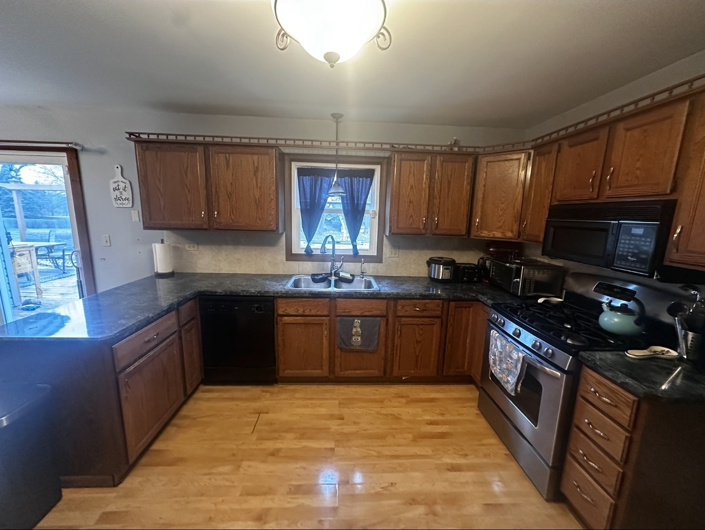 8718 Burton Road, Wonder Lake, IL 60097