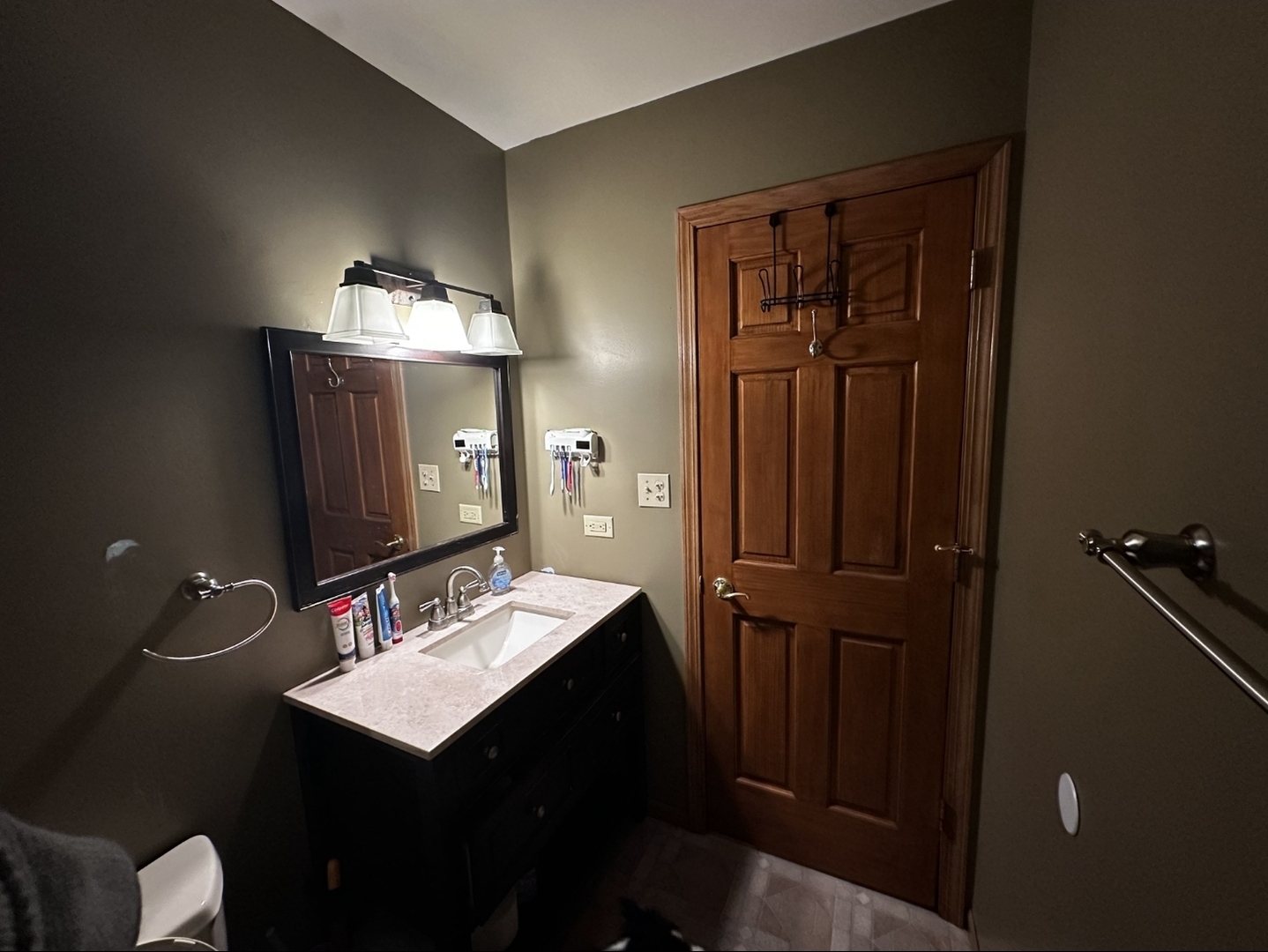 8718 Burton Road, Wonder Lake, IL 60097