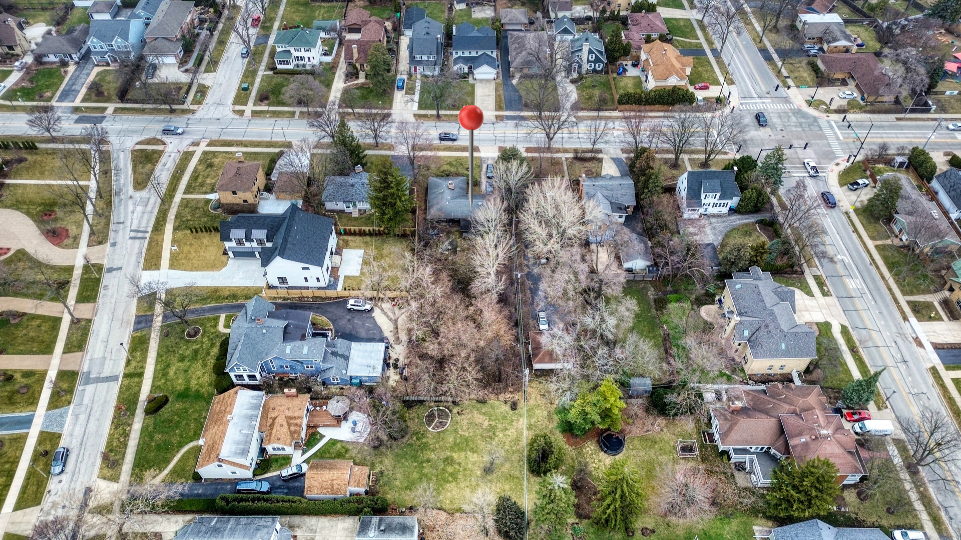 270 E Saint Charles Road, Elmhurst, IL 60126