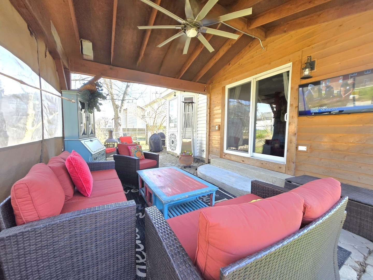 358 Westgate Terrace, Streamwood, IL 60107