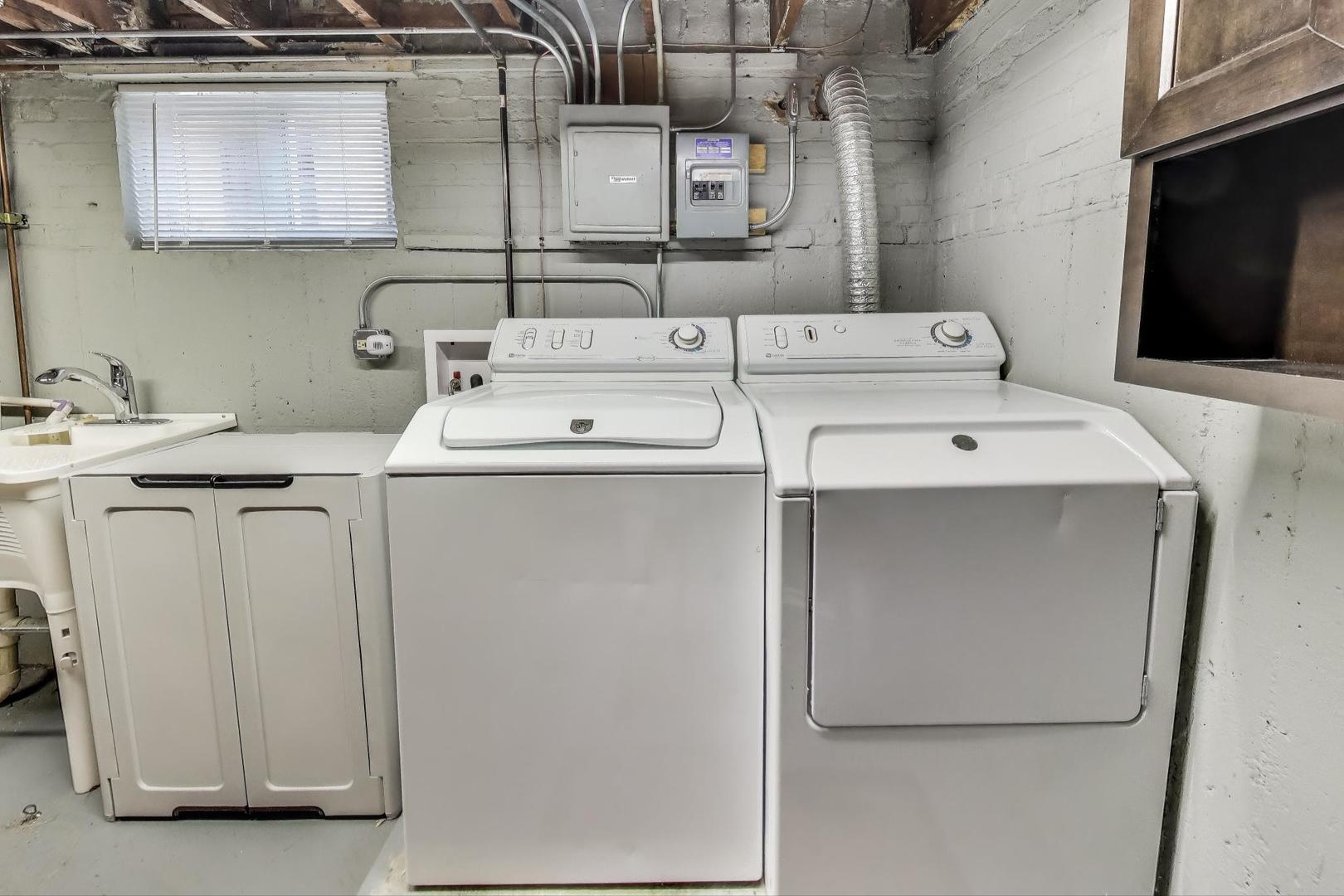 4445 Grove Avenue, Stickney, IL 60402