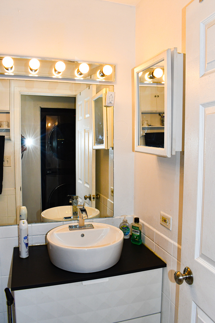 945 Commonwealth Court #4, Vernon Hills, IL 60061