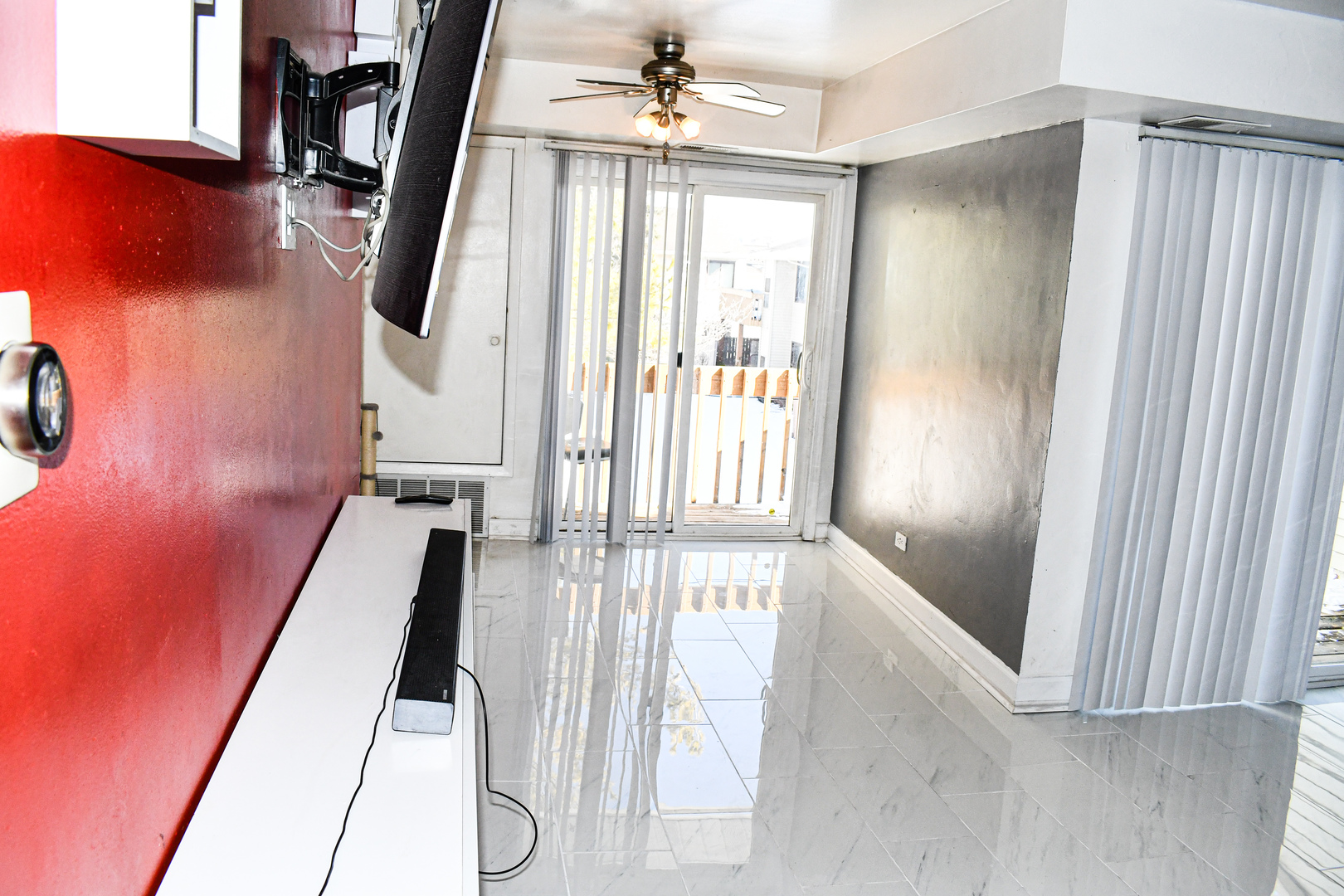 945 Commonwealth Court #4, Vernon Hills, IL 60061