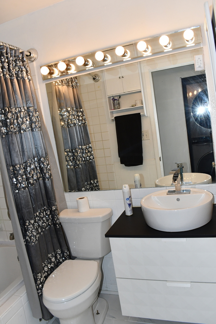 945 Commonwealth Court #4, Vernon Hills, IL 60061